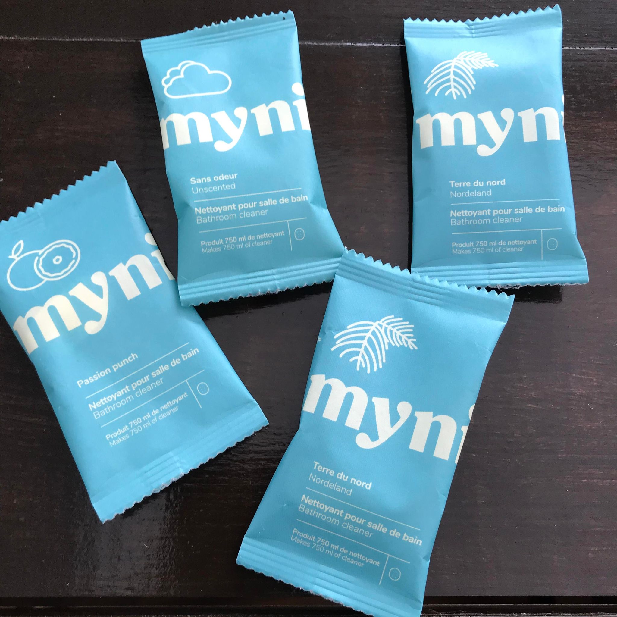 Myni bathroom cleaning tablet in black spr, concentrated formula for bathroom disinfecting and freshening