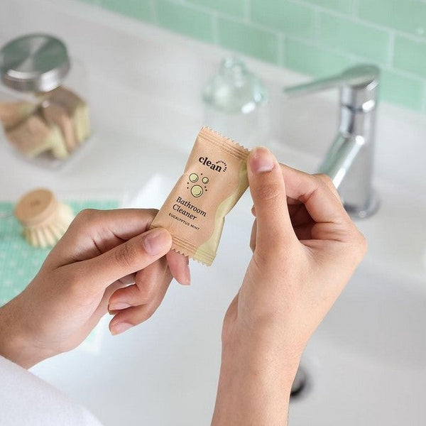 5 Easy Plastic-Free Cleaning Swaps